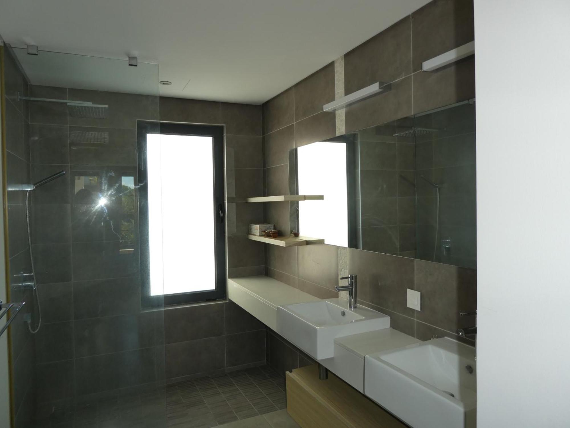Appartement Le Dauphin Du Lagon Bleu - Plages De Mont Choisy Et De Trou Aux Biches กรองด์เบย์ ภายนอก รูปภาพ